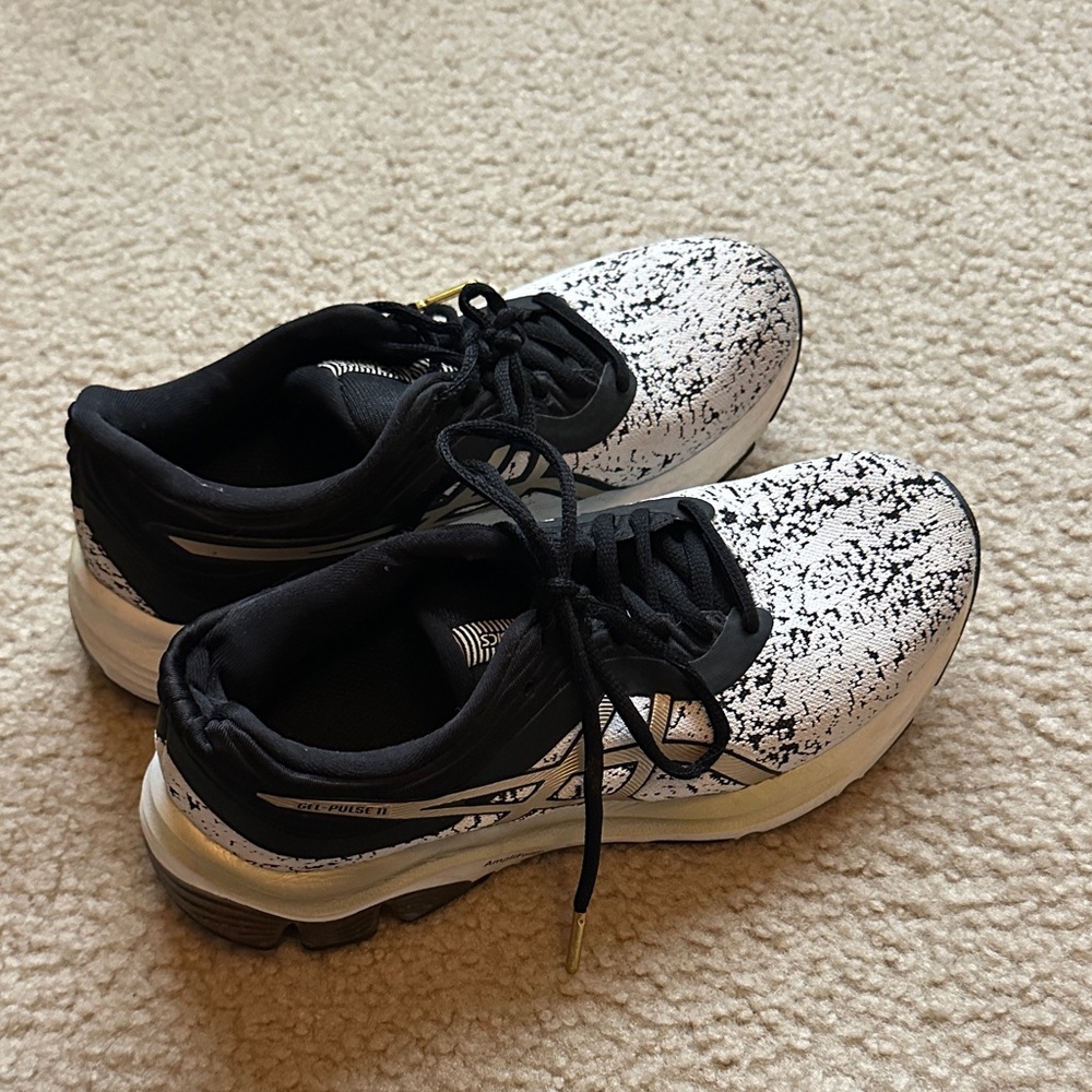Asics Black and White Athletic Shoes